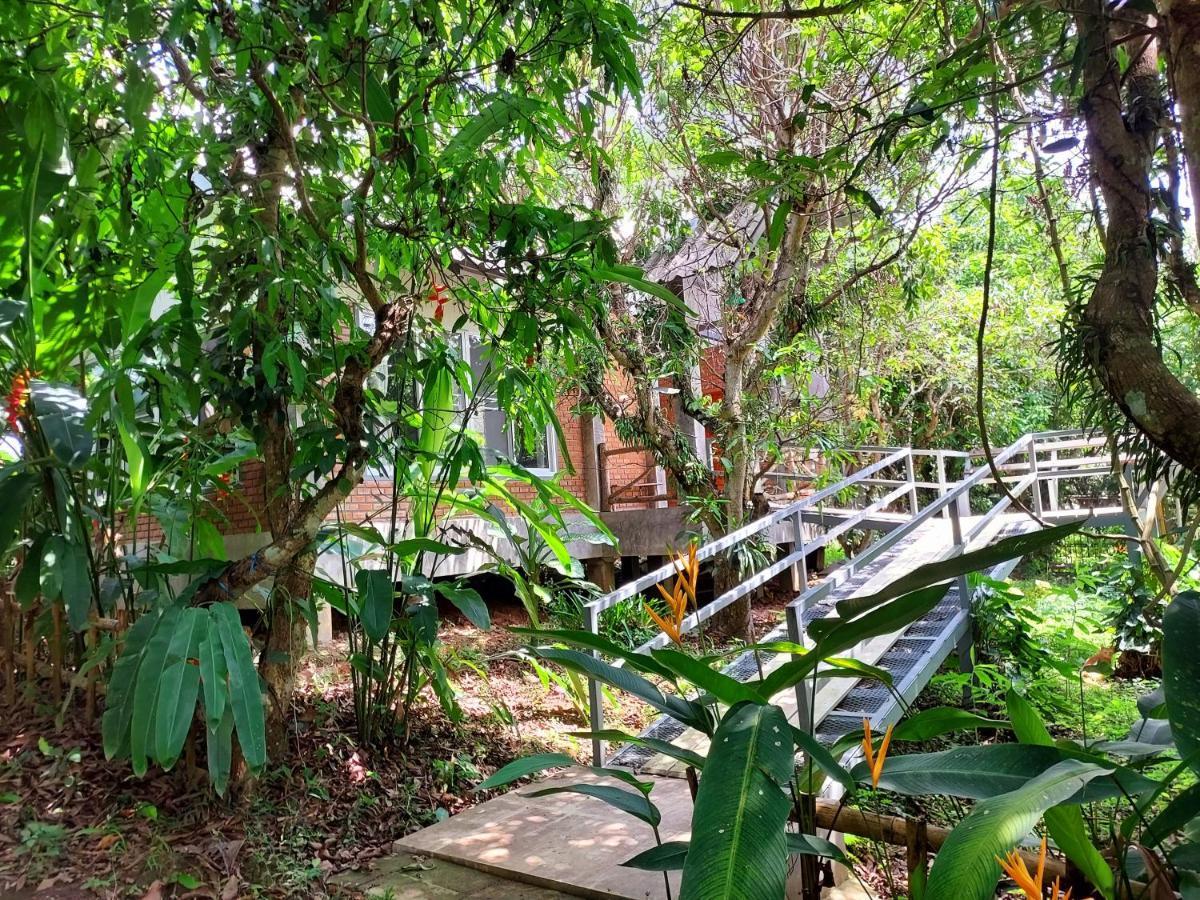 Aum Hum Homestay Fang Экстерьер фото